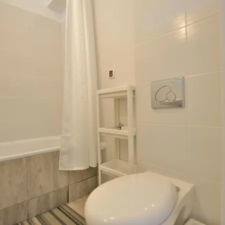 Victus Jurta Appartement *